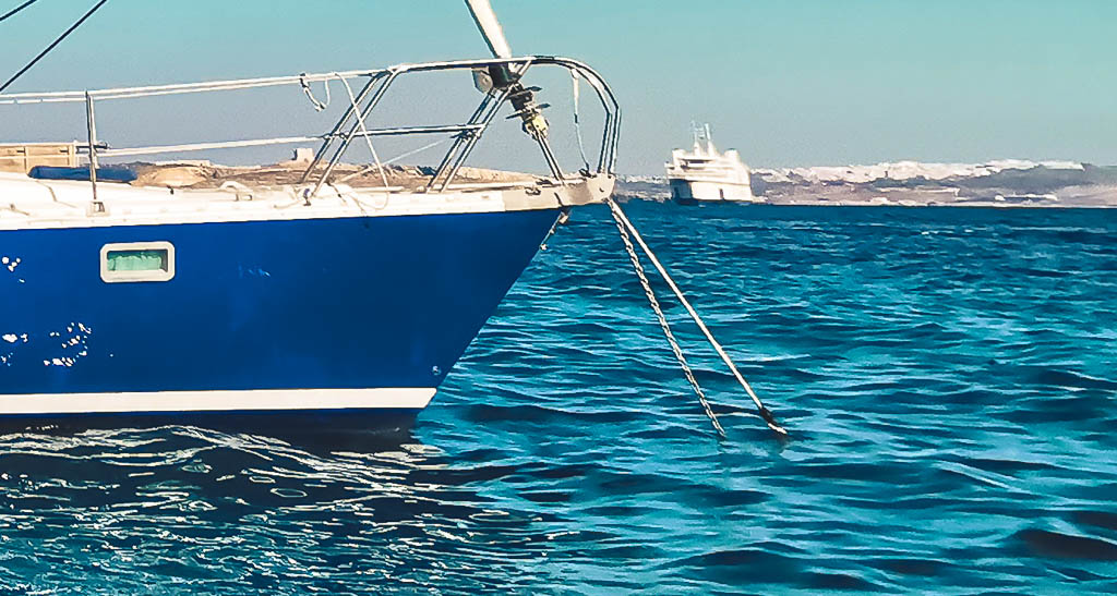 11 Steps To Anchoring Your Sailboat Safely